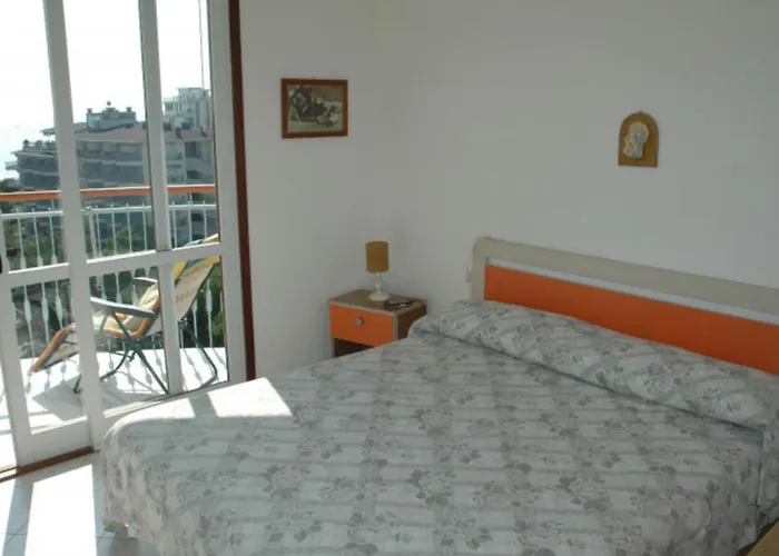 Apartment Cozy Flat With Sea View