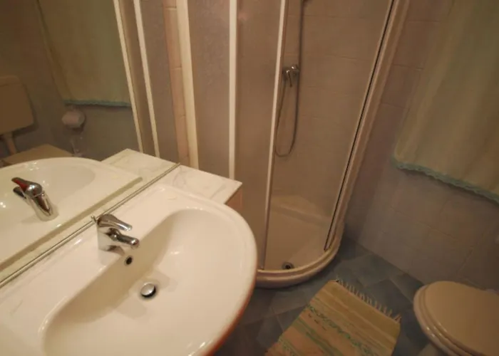 Apartment Cozy Flat With Sea View