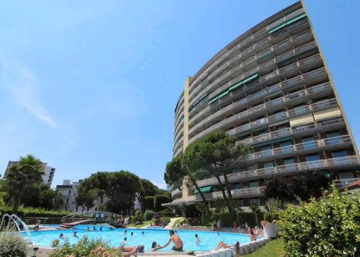 Cozy Flat With Sea View * Lignano Sabbiadoro